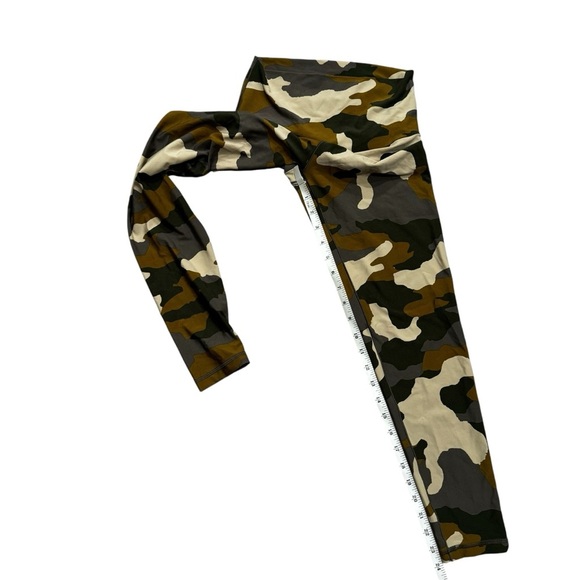 AERIE Offline Camo High Waisted Legging Size M Soft NWOT - Picture 4 of 9
